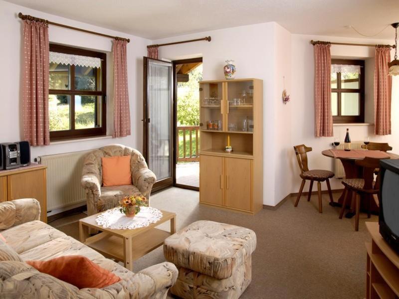 בישופסגרון Ferienwohnungen Landhaus Tannenhof מראה חיצוני תמונה